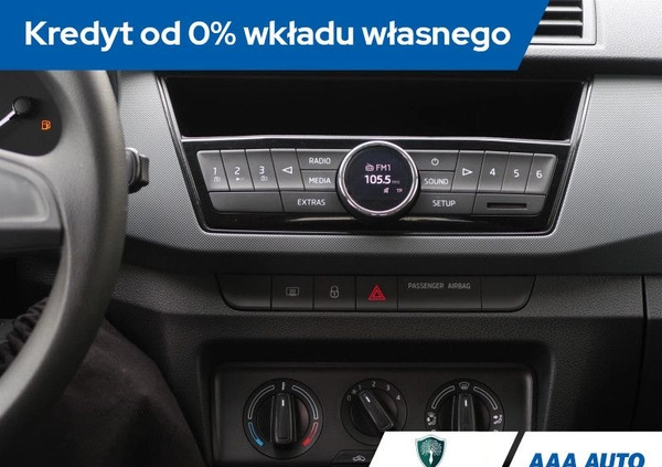 Skoda Fabia cena 40000 przebieg: 69216, rok produkcji 2018 z Ożarów Mazowiecki małe 326